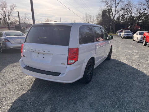 2018 Dodge Grand Caravan SE Plus