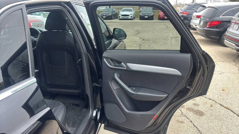 2016 Audi Q3 2.0T quattro Premium Plus