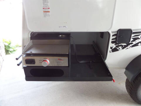 2023 inTech Trailers Sol Rover