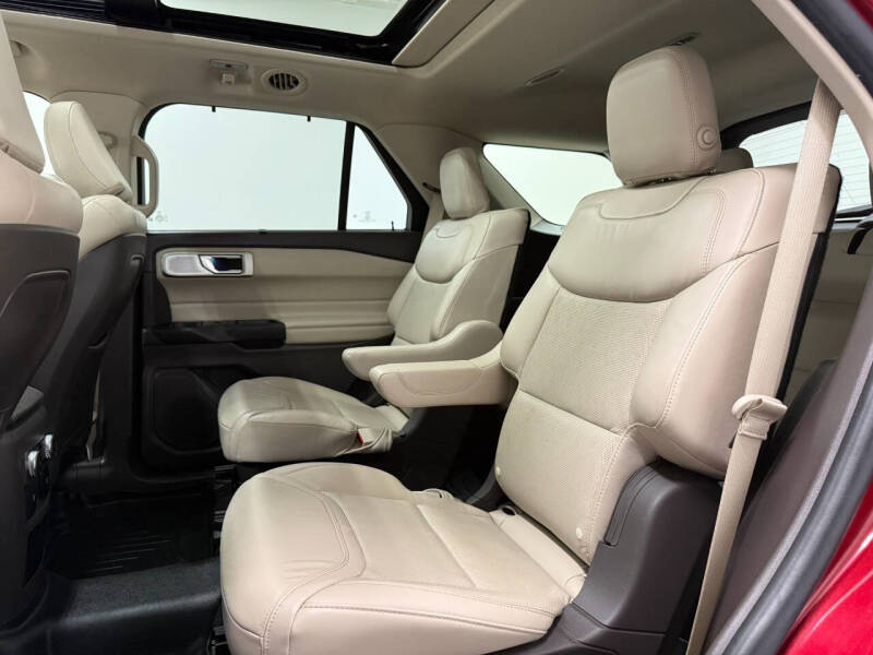 2020 Ford Explorer Platinum