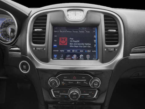 2016 Chrysler 300 C