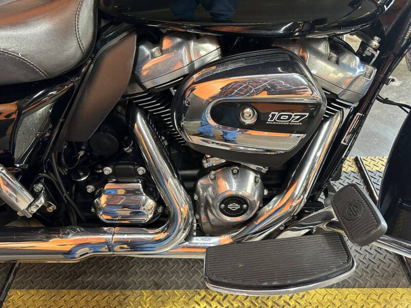 2019 Harley-Davidson® FLHT - Electra Glide® Sta