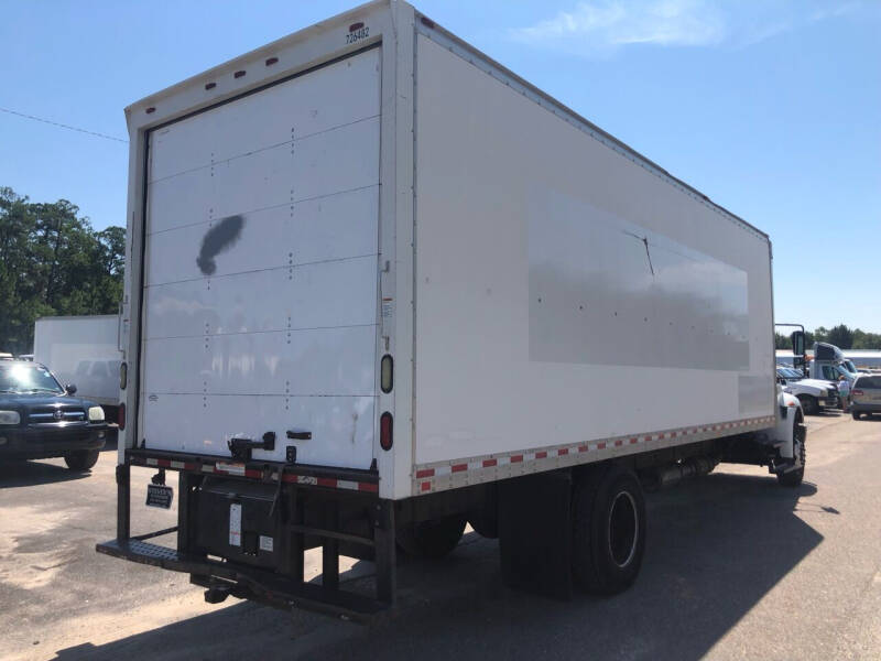 2017 International DuraStar 4300