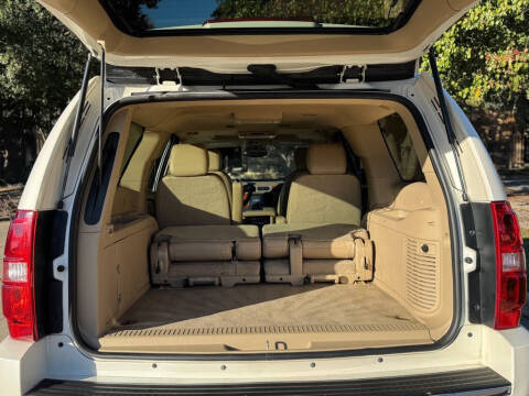 2014 Chevrolet Suburban LTZ