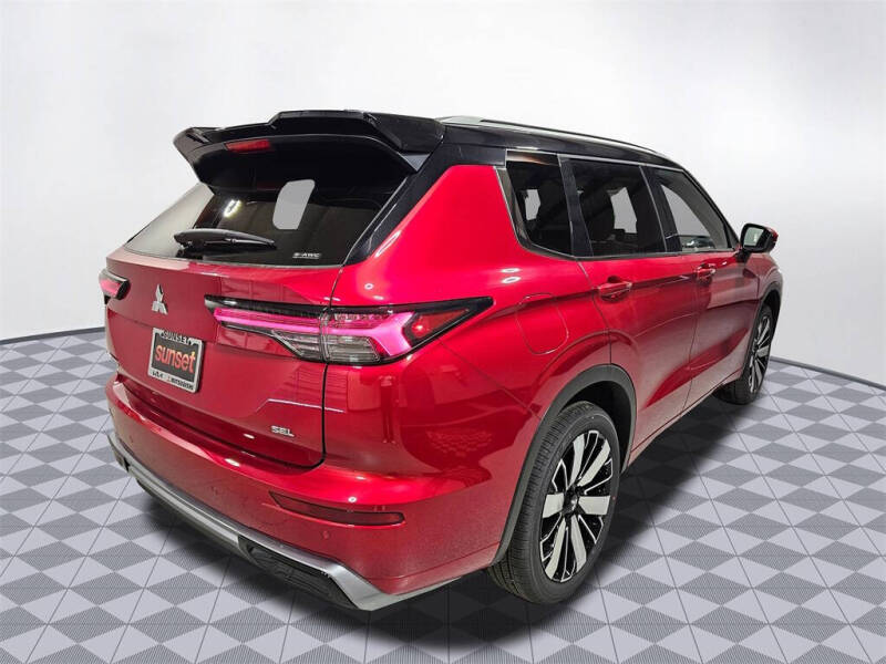 2025 Mitsubishi Outlander SEL