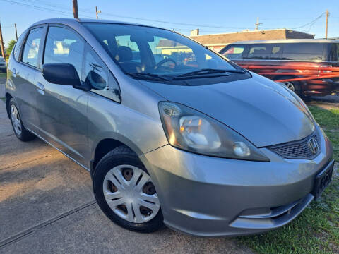 2010 Honda Fit for sale at Texas Select Autos LLC in Mckinney TX