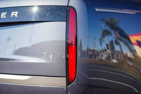 2025 Land Rover Range Rover P400 SE LWB