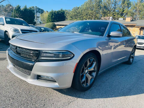 2015 Dodge Charger for sale at Classic Luxury Motors in Buford GA