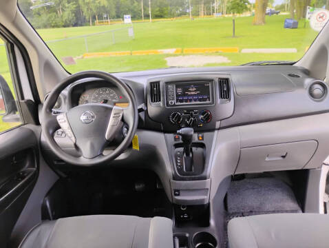 2021 Nissan NV200 S