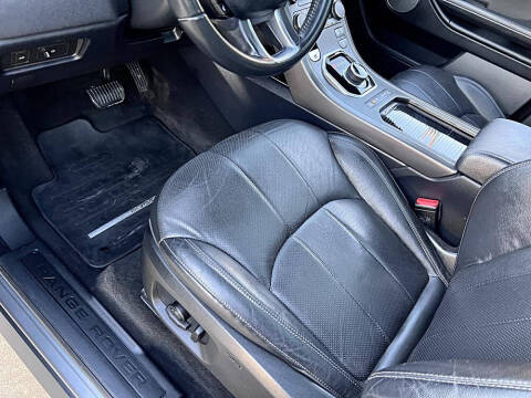 2018 Land Rover Range Rover Evoque SE Premium