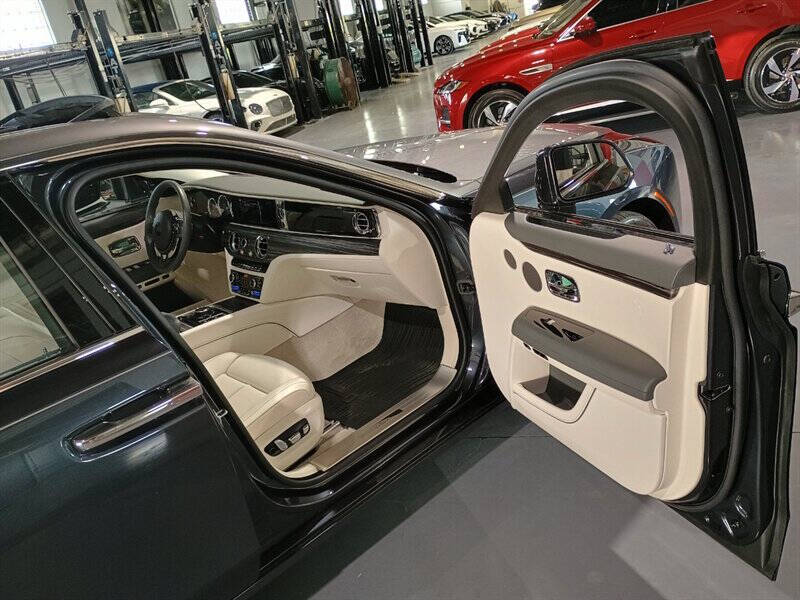 2021 Rolls-Royce Ghost 114