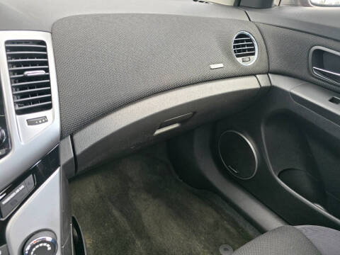 2013 Chevrolet Cruze 1LT Auto