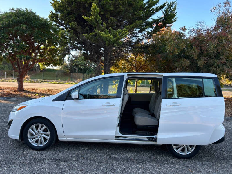 2012 Mazda MAZDA5 Sport
