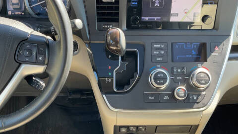 2017 Toyota Sienna