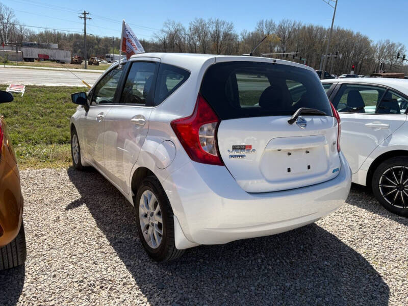 2016 Nissan Versa Note SV