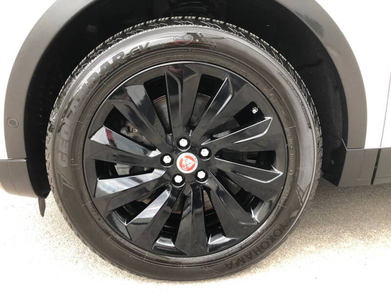 2019 Jaguar E-PACE P250 SE