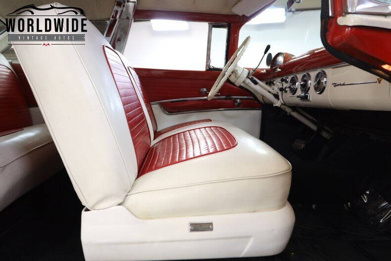 1955 Ford Crown Victoria