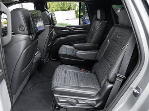 2023 Cadillac Escalade Sport Platinum