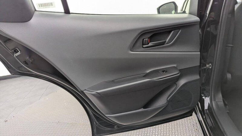 2024 Toyota Prius LE