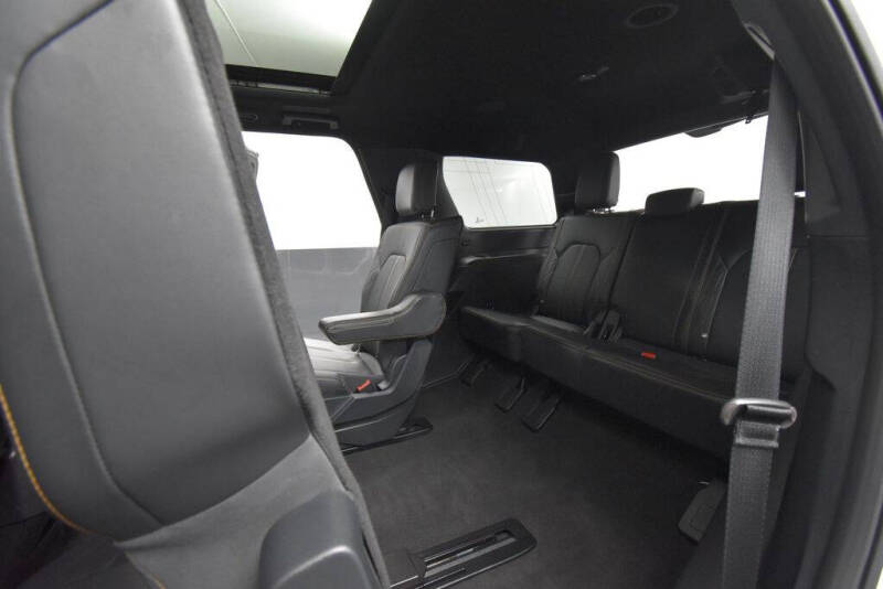 2024 Ford Expedition Platinum