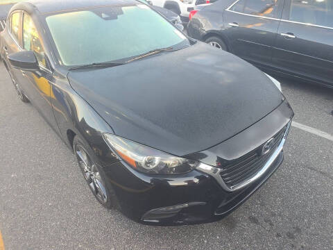 2018 Mazda MAZDA3 Touring