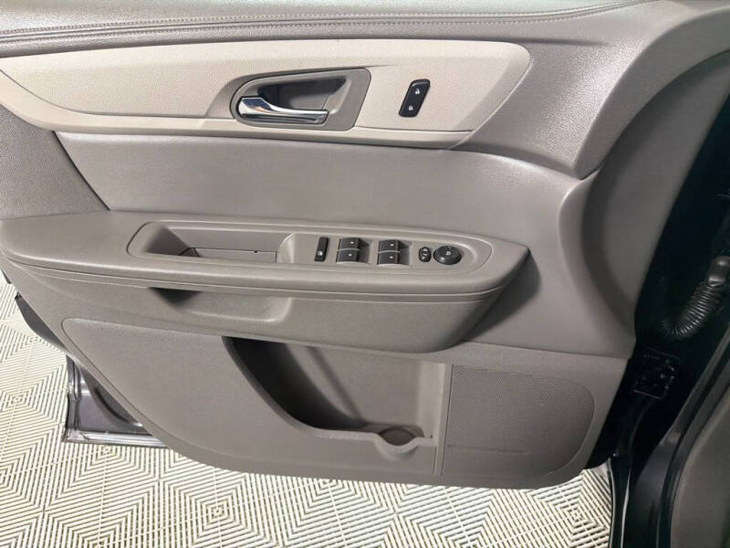 2015 Chevrolet Traverse LS
