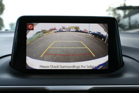 2018 Mazda MAZDA3 Touring