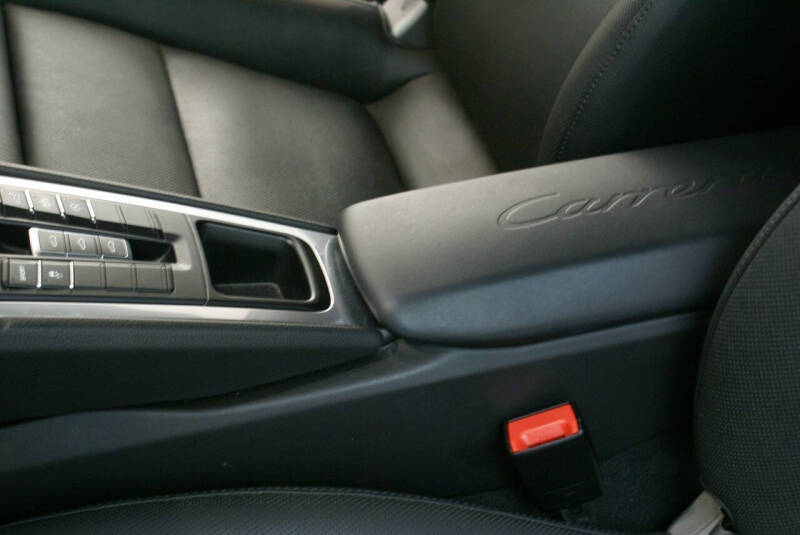 2013 Porsche 911 Carrera