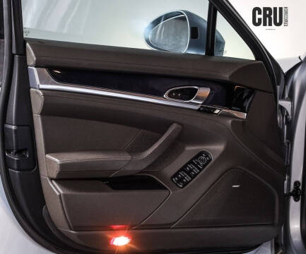 2014 Porsche Panamera 4