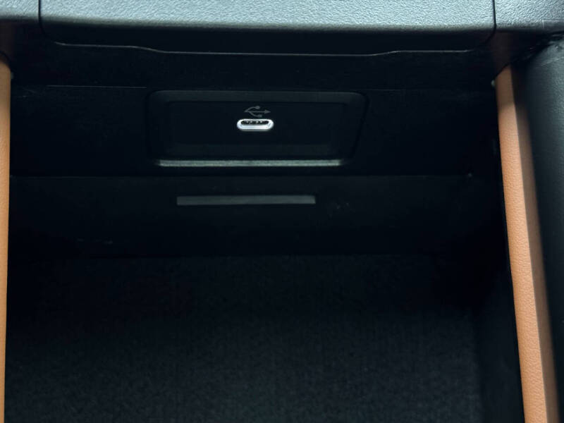 2025 Mercedes-Benz C-Class AMG C 63 S E Performance