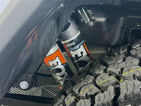 2025 Jeep Gladiator Mojave X