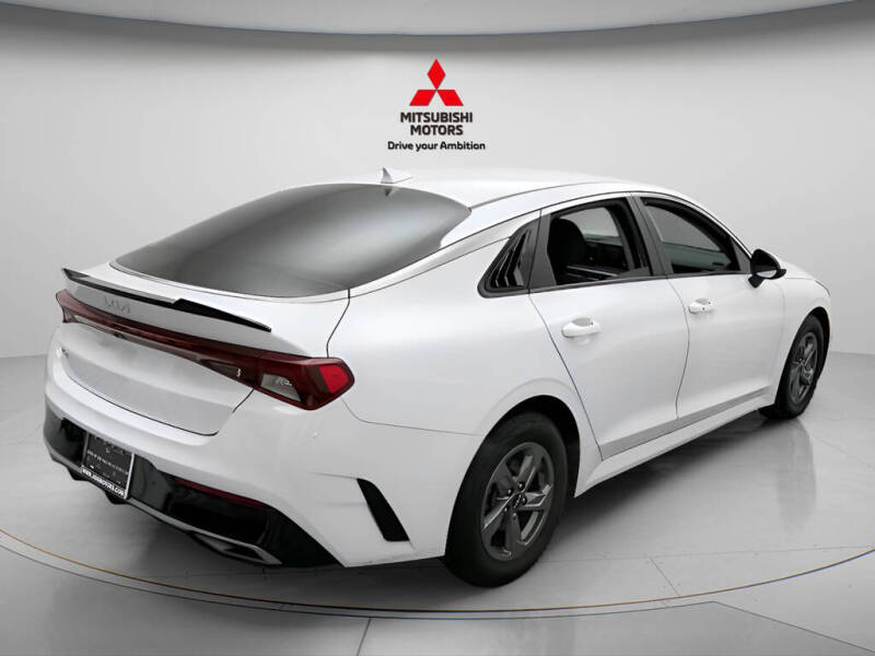 2022 Kia K5