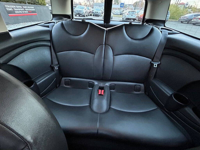 2013 MINI Clubman Cooper