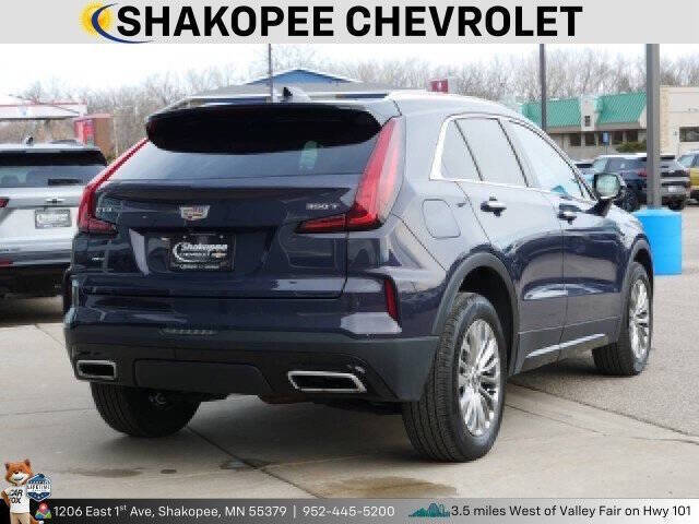 2024 Cadillac XT4 Premium Luxury