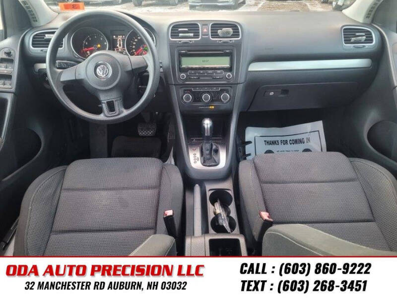 2011 Volkswagen Golf 2.5L PZEV