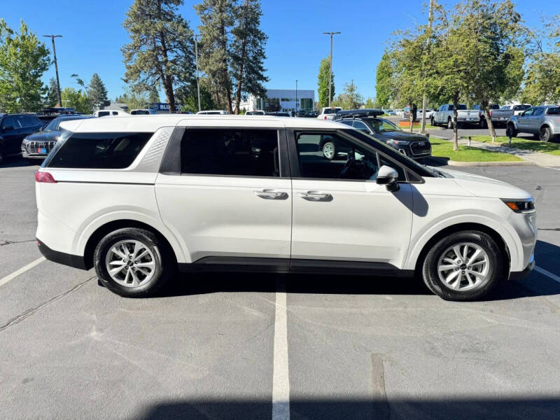 2022 Kia Carnival