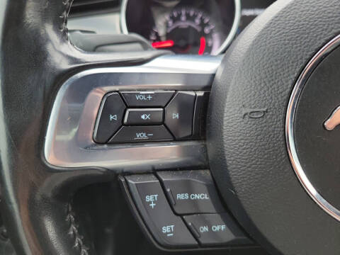 2022 Ford Mustang EcoBoost