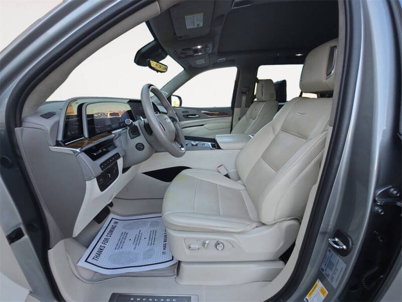 2024 Cadillac Escalade Premium Luxury Platinum