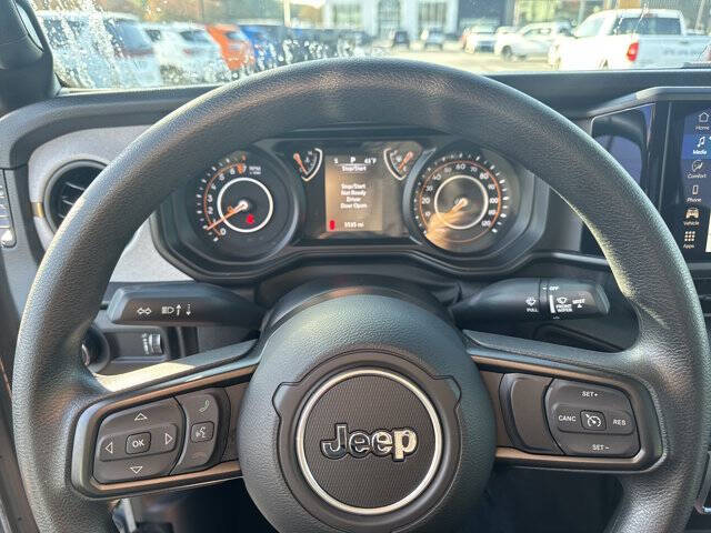 2025 Jeep Gladiator NightHawk