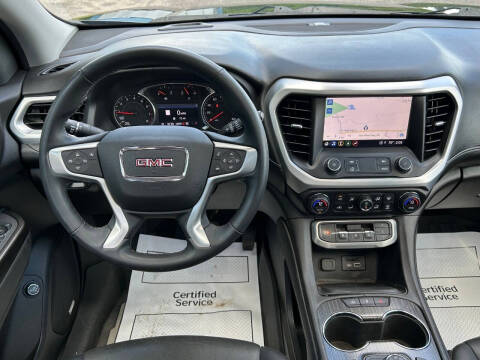 2023 GMC Acadia SLT
