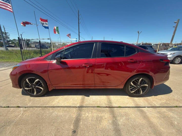 2025 Nissan Versa SR