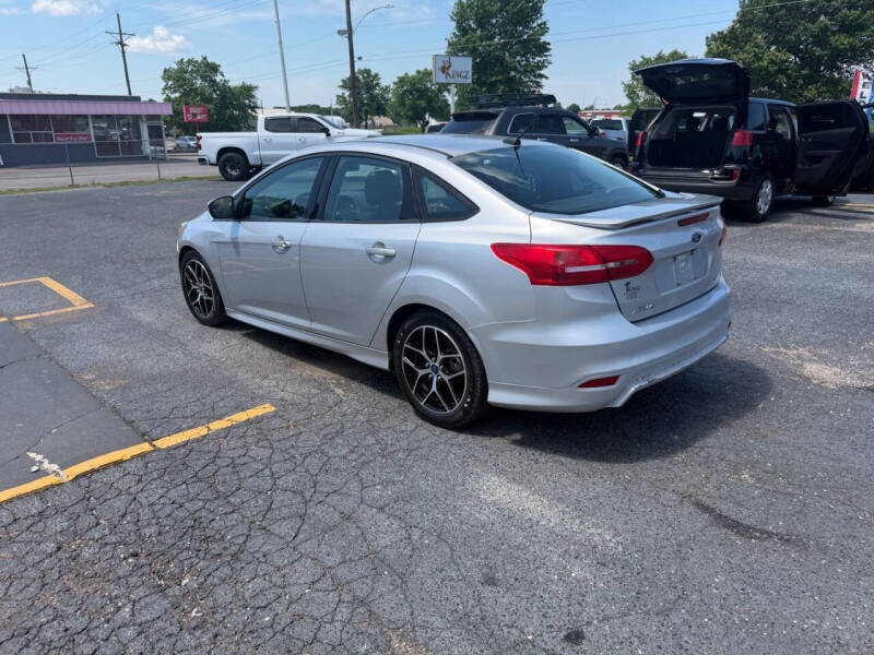 2016 Ford Focus SE