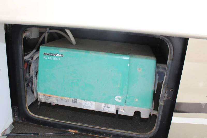 2015 Thor Motor Coach Challenger 37DT