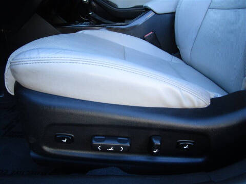 2014 Kia Cadenza Premium