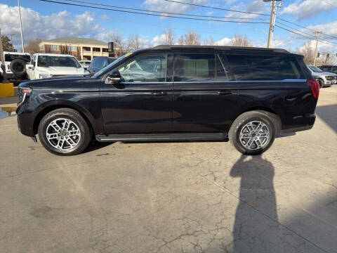 2025 Ford Expedition MAX Active