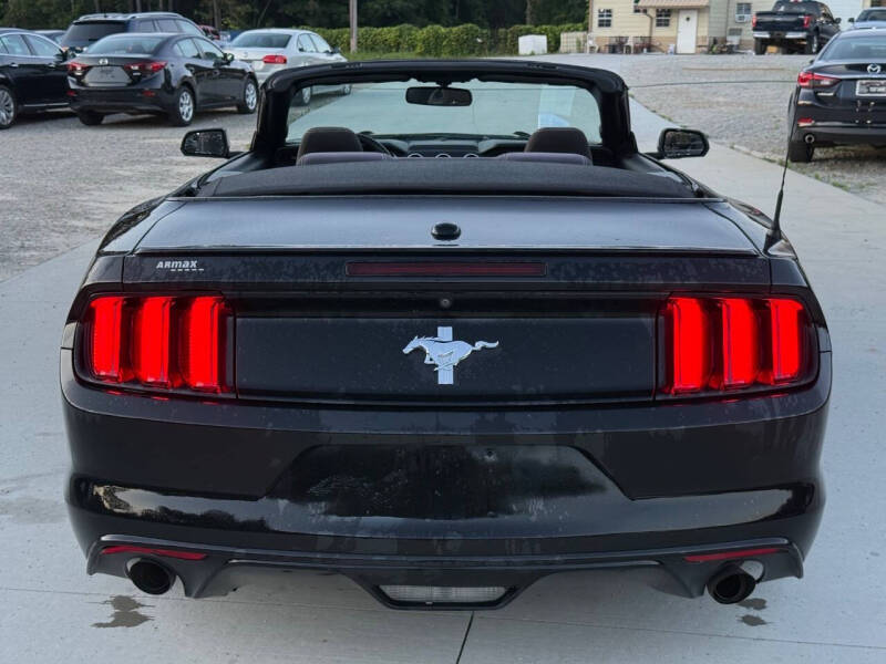 2015 Ford Mustang V6