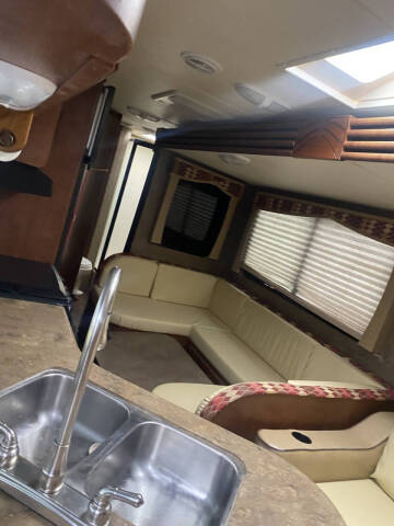2014 Kodiak 284bhsl