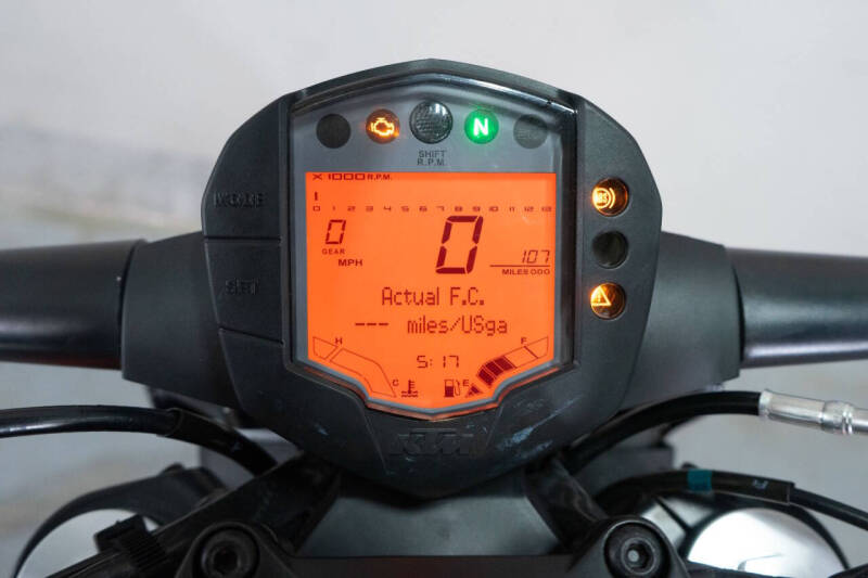 2023 KTM 200 Duke