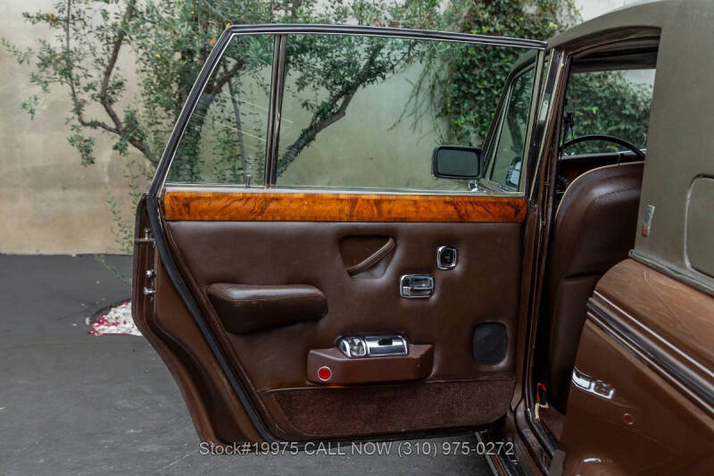 1976 Rolls-Royce Silver Shadow