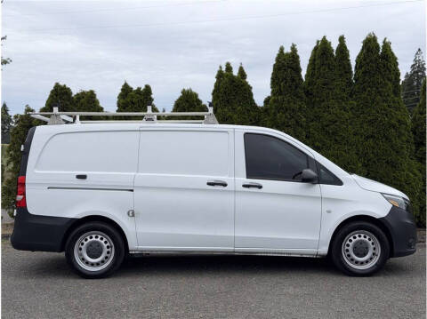 2017 Mercedes-Benz Metris
